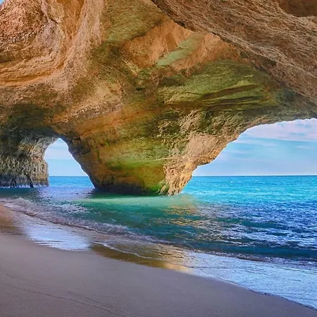 Lovelystay - Private W/ Pool Near Praia Dona Ana Lagos