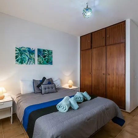 Lovelystay - Private W/ Pool Near Praia Dona Ana Lagos
