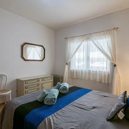 Lovelystay - Private W/ Pool Near Praia Dona Ana Lagos